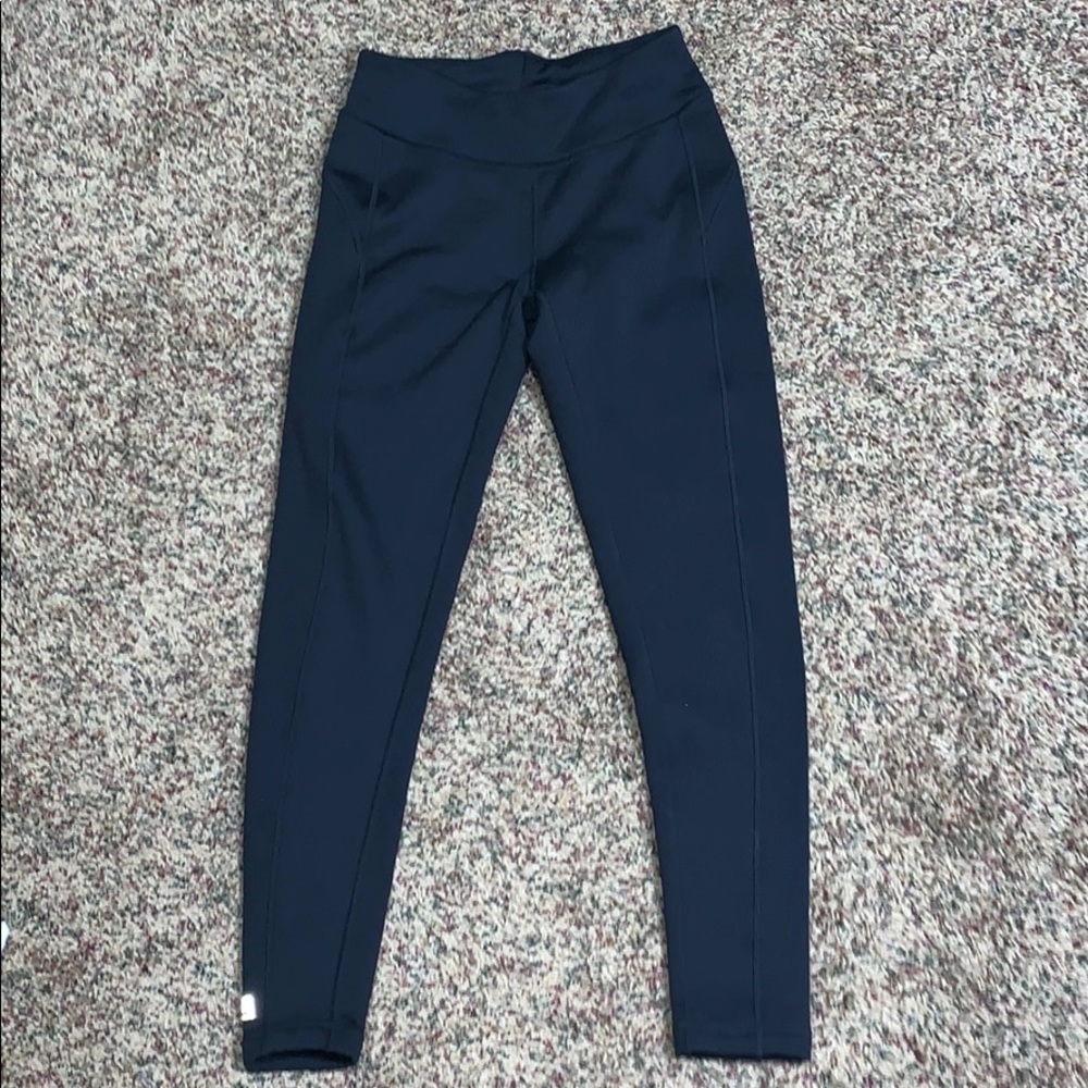 Women’s black fleece lined leggings size small